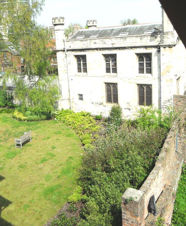 11 Talbot Court Apartment Йорк Стая снимка