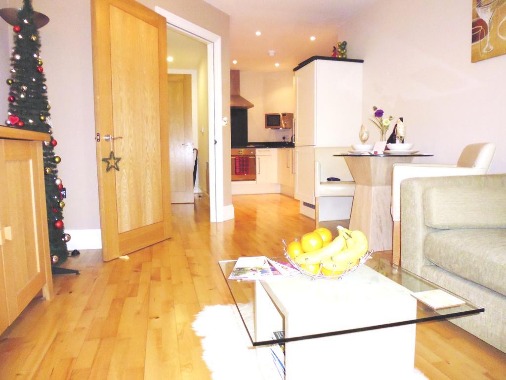 11 Talbot Court Apartment Йорк Екстериор снимка